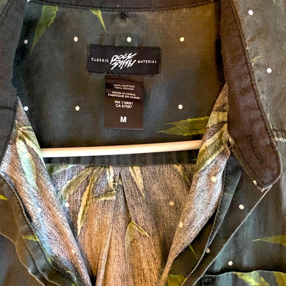 HP 🎊 Rocksmith Button Up - Picture 4 of 5